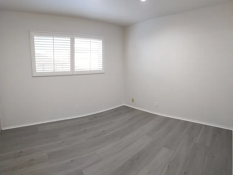 6081 Pamela Ln — Photo 11