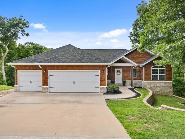 25 Halifax Ln, Bella Vista, AR 72714