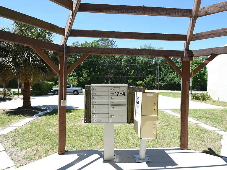 15 Florida Park Dr N #6 — Photo 34