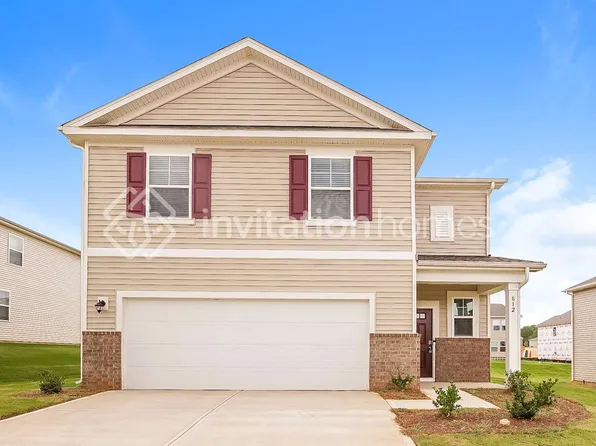 812 Hallman Branch Ln, Lincolnton, NC 28092