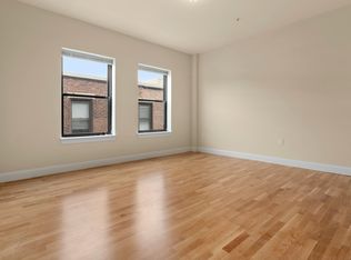 225 Park Dr #2, Boston, MA 02215