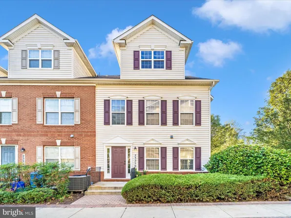 23250 Scholl Manor Way #1102, Clarksburg, MD 20871