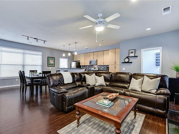 3rd image of 2606 Wilson St APT 705