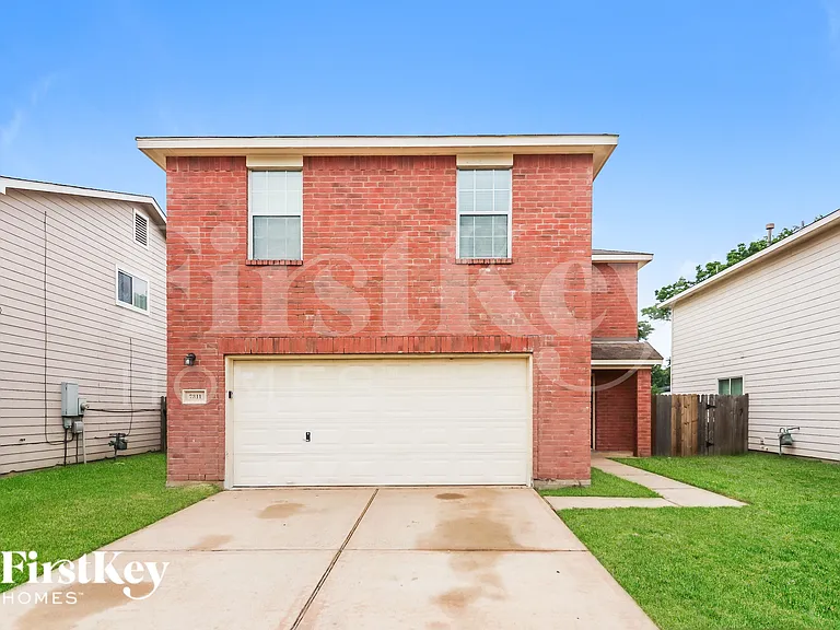 7311 Rising Brook Dr — Photo 1