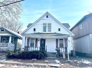 2346 N 15th St, Springfield, IL 62702