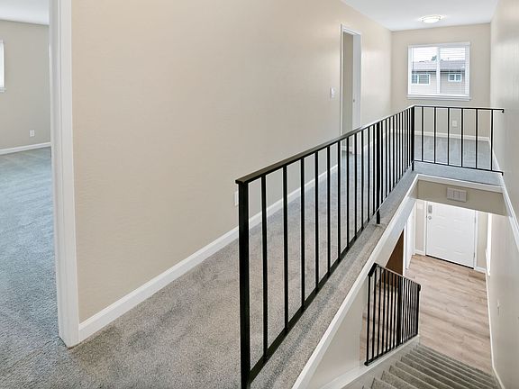 5th image of 151 Brennan St APT C