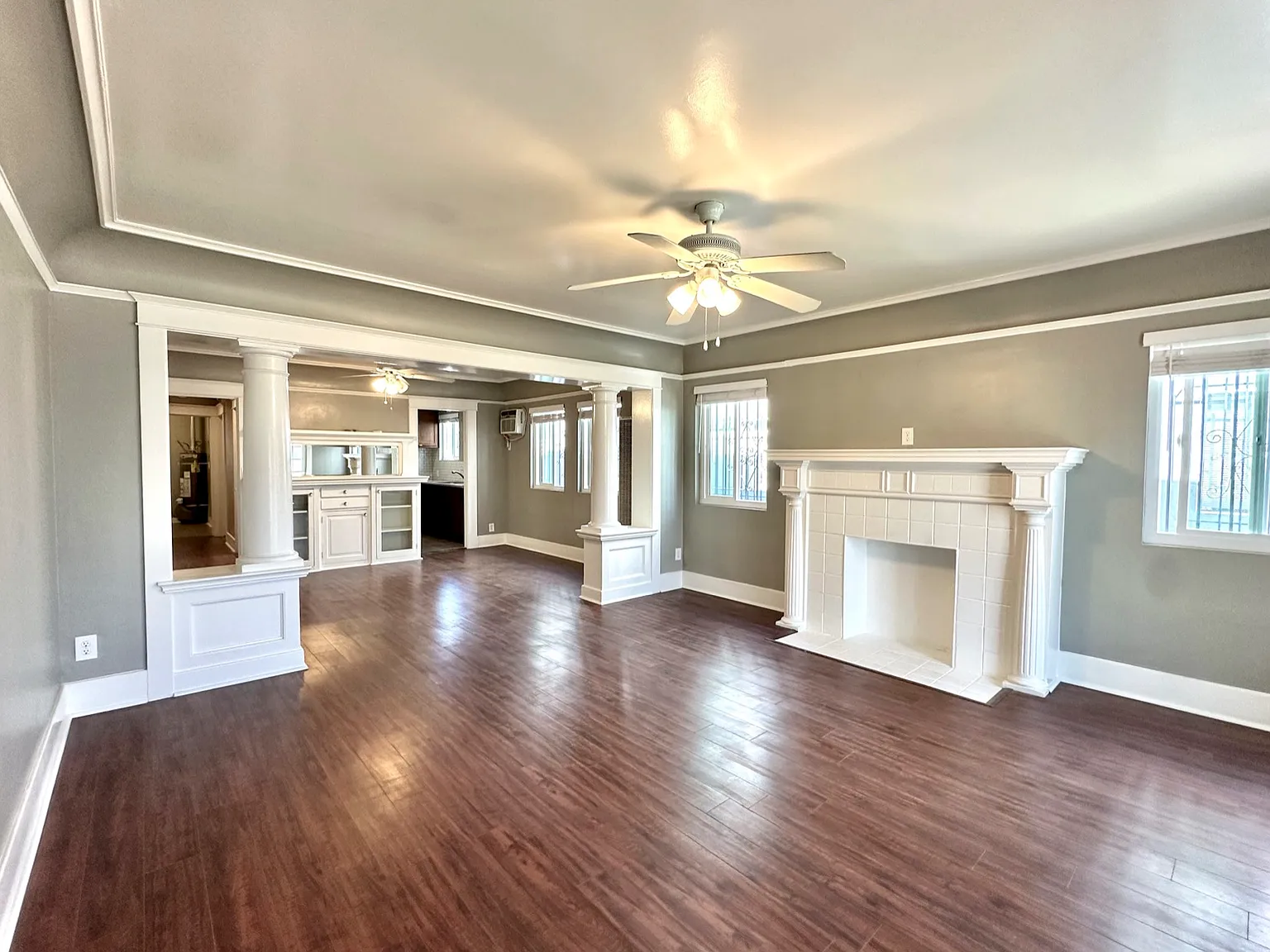 2 bed, 1300 sqft, $2,600 — Photo 2