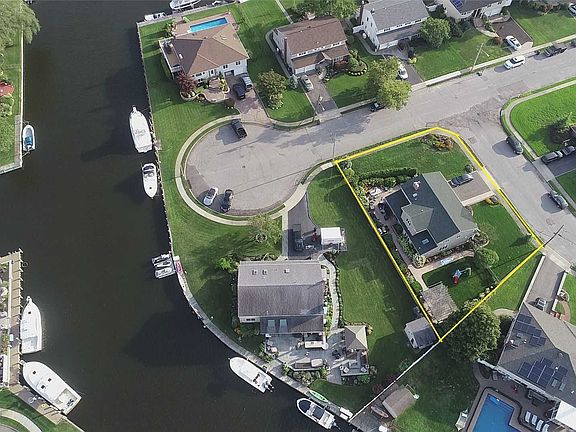 3rd image of 3 Duck Ln
