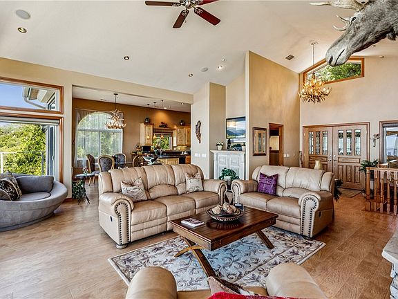 5th image of 24143 Rockview Dr