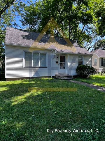 1st image of 400 Knickerbocker Ave