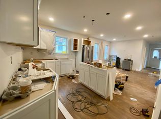17 Bellevue St #2, Waltham, MA 02453