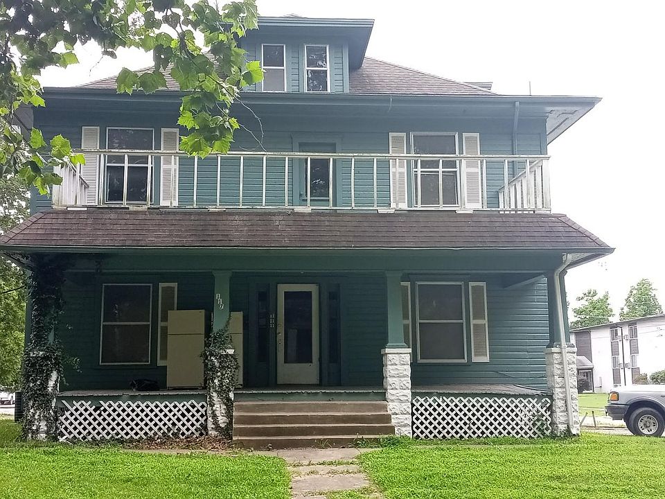 1st image of 117 W Lindburg St