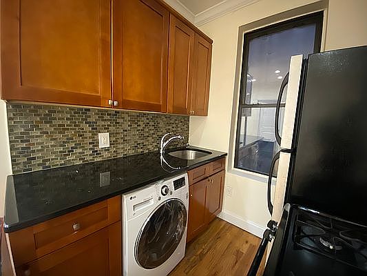 2nd image of 1131 President St #1AA