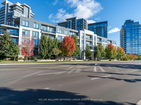 95 N Park Rd #Penthouse 6, Vaughan, ON L4J 0J1