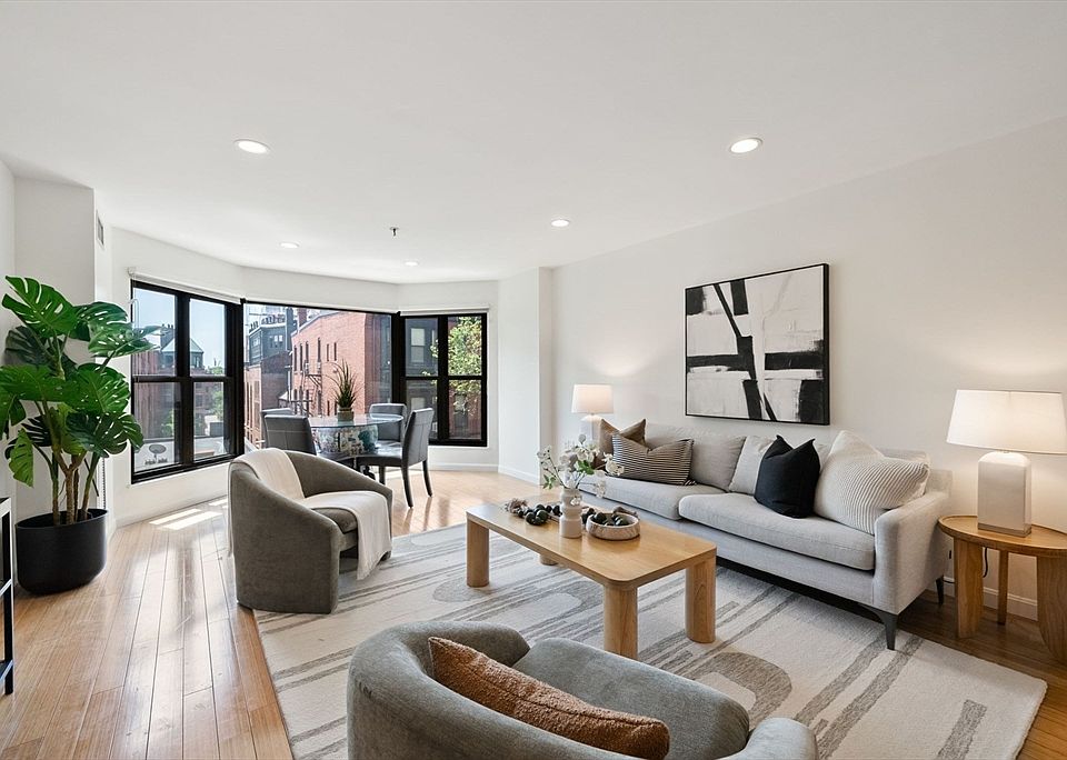 1st image of 16 Harcourt St APT 4C