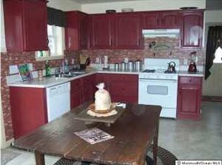 504 Chestnut St, Lakehurst, NJ 08733
