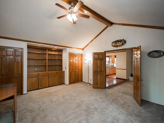 2nd Living off Main Living