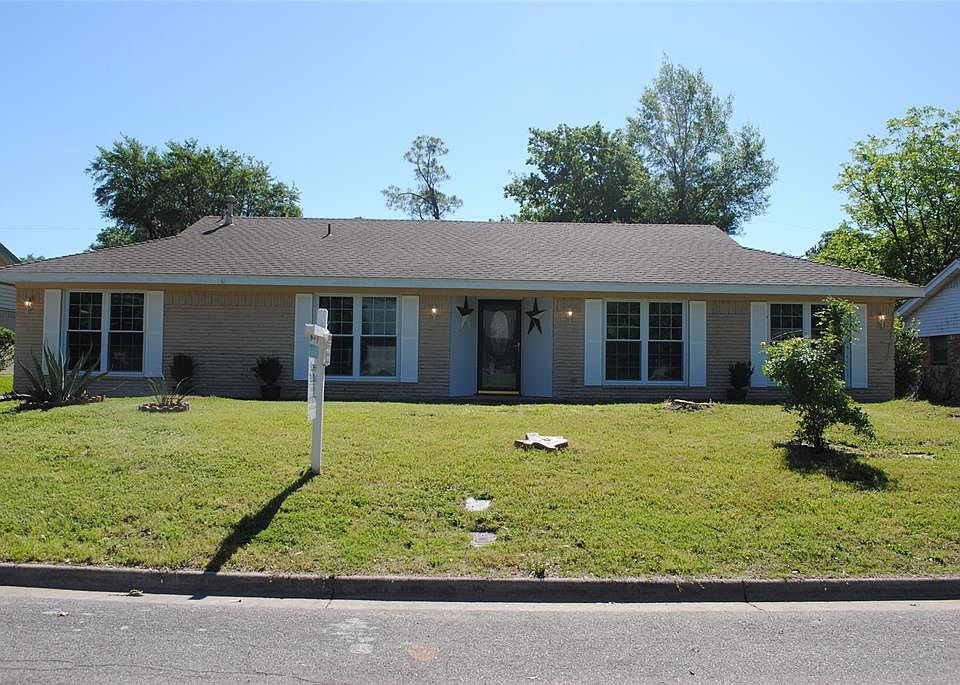 1st image of 1744 Northridge Dr