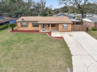 5912 Naughton Ln, Jacksonville, FL 32244