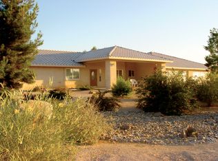 19295 Tonkawan Rd, Apple Valley, CA 92307