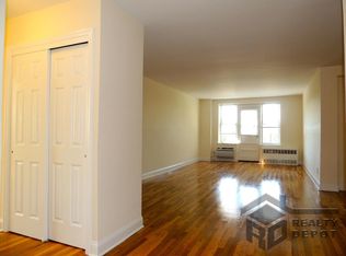 7925 150th St APT D5, Flushing, NY 11367