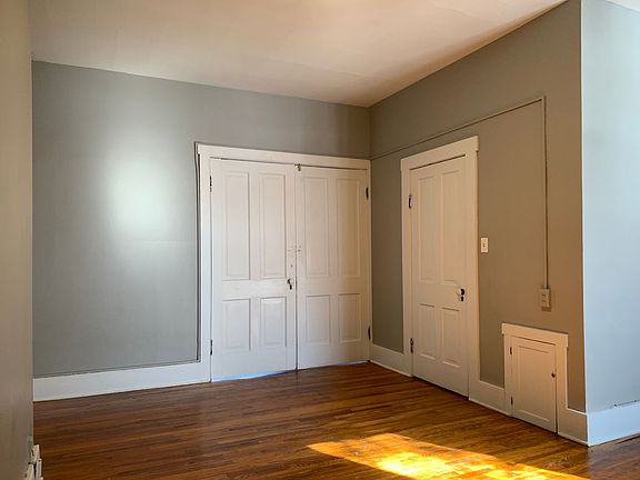 5th image of 201-203 Scioto St #201-4