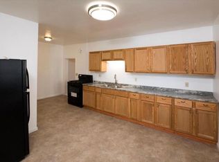 939 Woodbridge St, Saint Paul, MN 55117