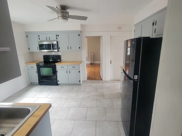 600 East Rd #602 — Photo 2