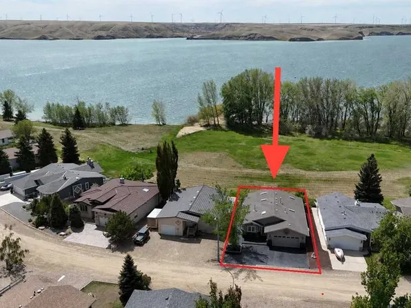 654 NE Lakeside Dr, Provost No. 52, AB T0B 2E0