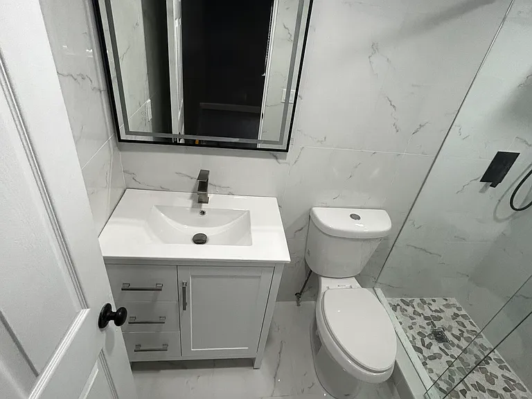 6361 N Falls Circle Drive 212 #212 — Photo 12