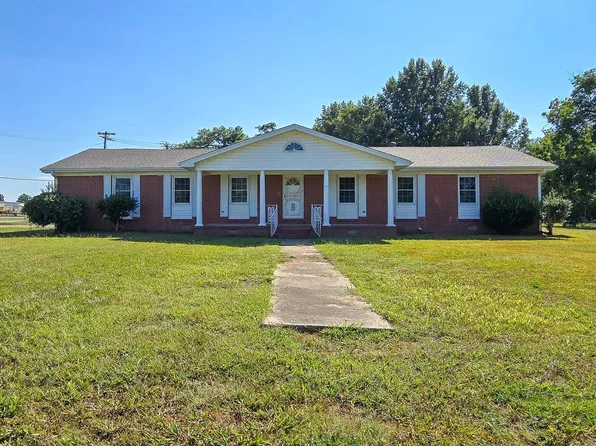 614 Liberty St, Marked Tree, AR 72365