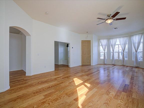 4th image of 9285 N Sugar Foot Dr