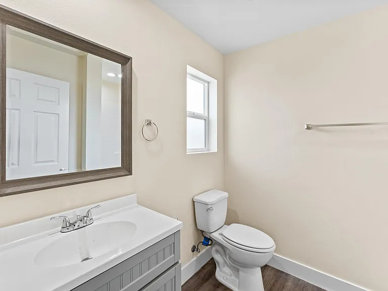 1029 S Montebello Blvd — Photo 58