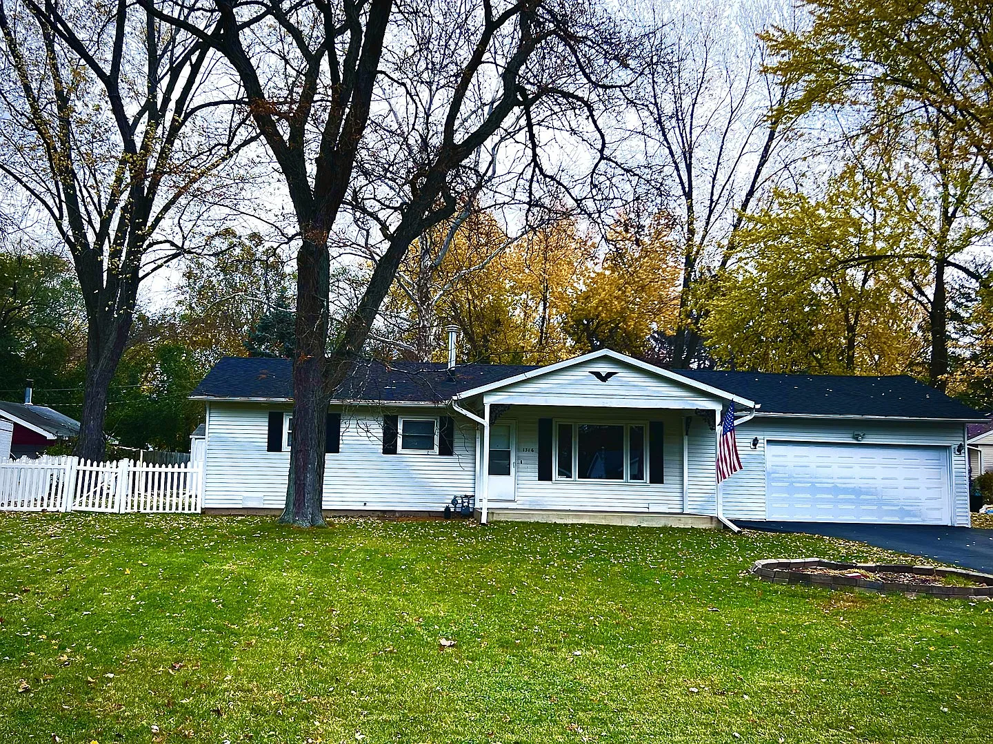 1316 Orion Rd photo 1