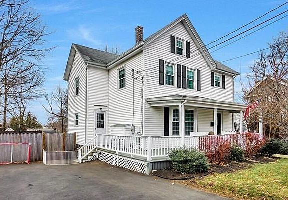 3rd image of 1 Vernon St