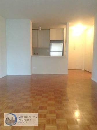 1st image of 990 6th Ave APT 11H