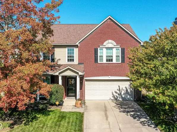 11128 Ellsworth Ln, Fishers, IN 46038