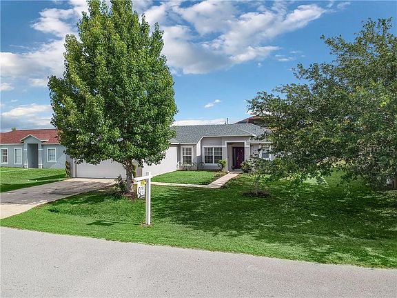 2nd image of 306 Ashburton Way