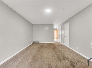 10 Trenton Sq #20, Cleveland, OH 44143