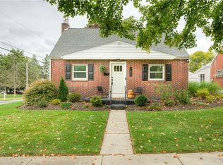 143 Dell St, Emmaus, PA 18049