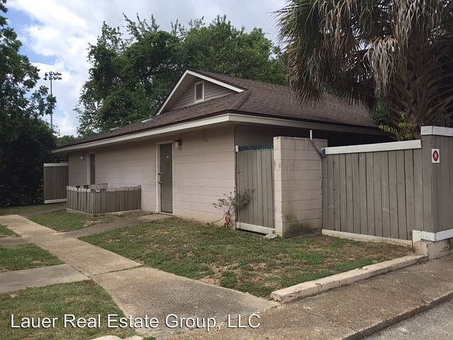 1st image of 2241 W Pensacola St APT 79