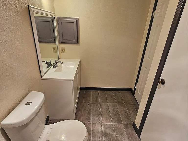 8319 Wind Veil Dr — Photo 18