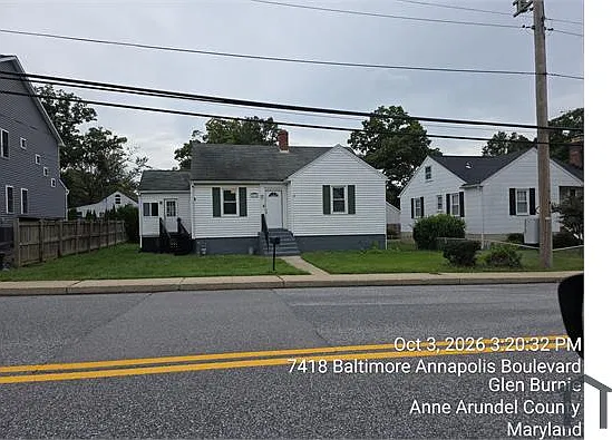 4 bed, 1990 sqft, $2,995 — Photo 1