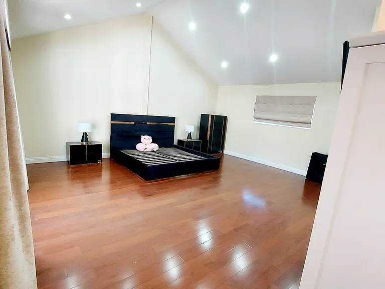 1445 Crestview Ct — Photo 16