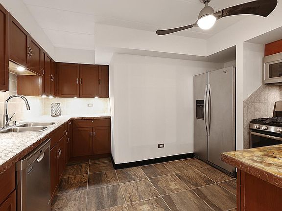2nd image of 5346 Waterbury Ct APT 2004