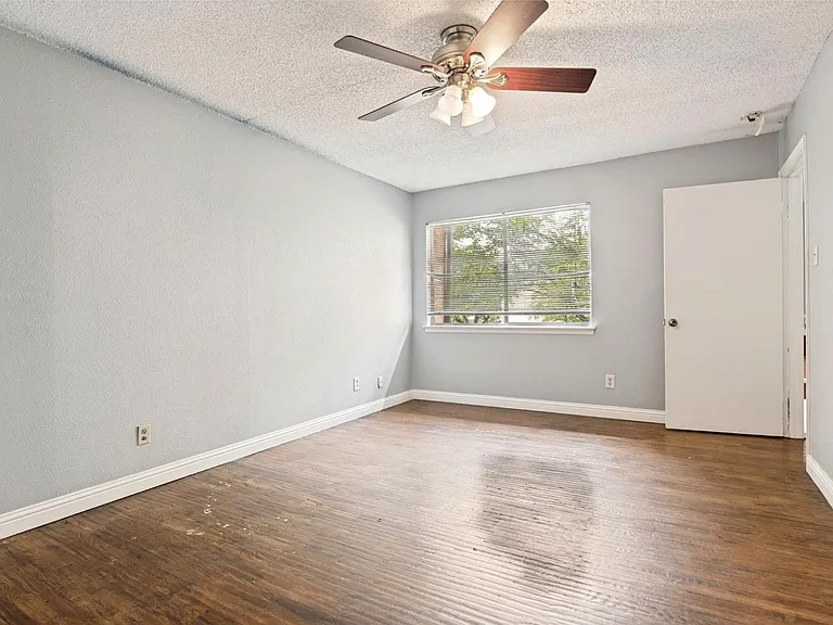 5808 Harvest Hill Rd — Photo 10