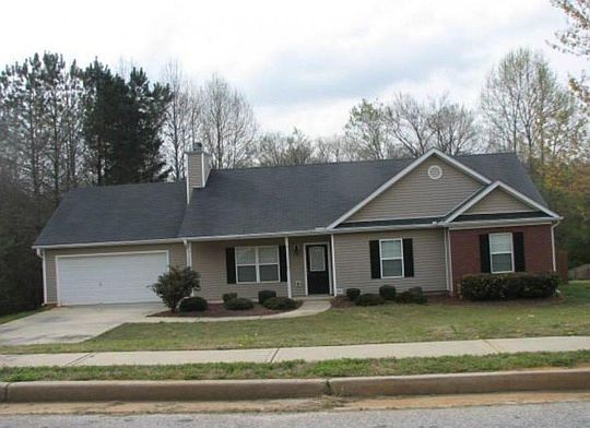 1st image of 233 Clearwater Dr