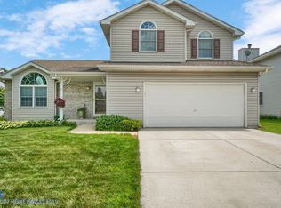 24947 Cashel Bay Rd, Manhattan, IL 60442