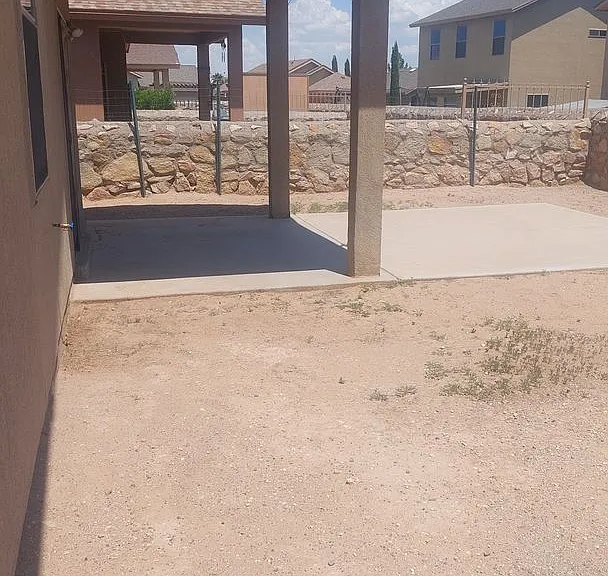 4768 Joseph Rodriguez Dr — Photo 2