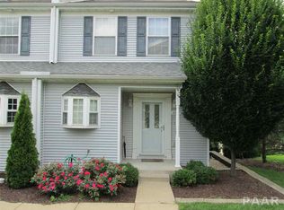 6622 N Queen Frances Ln, Peoria, IL 61615